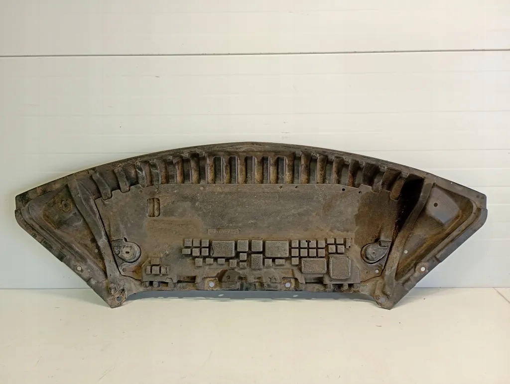 Engine Cover Mercedes E Coupe C207 A2075200623 image 2