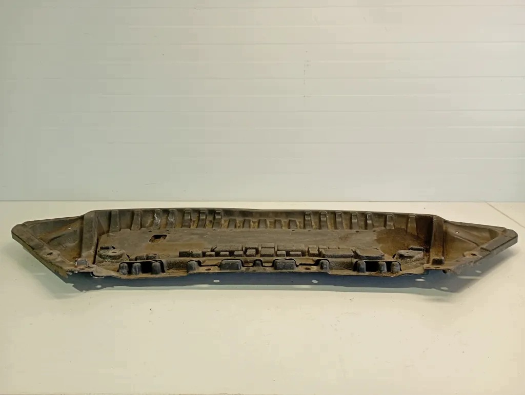 Engine Cover Mercedes E Coupe C207 A2075200623 image 4