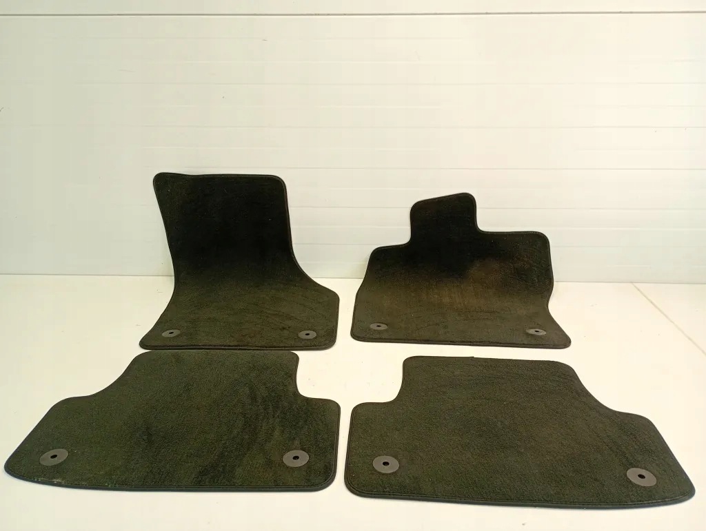 Audi A3 8V Tapis Velours Complet OEM 8V4864452C image 2