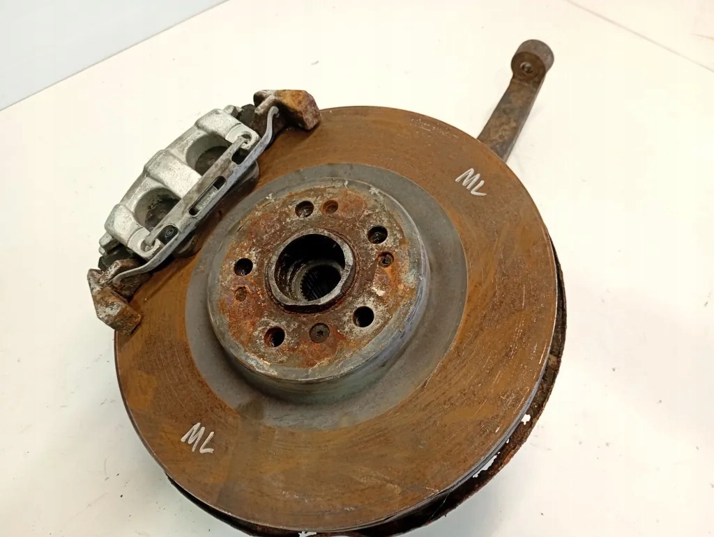 Fusée de roue avant droite Mercedes ML W164 2007 image 2