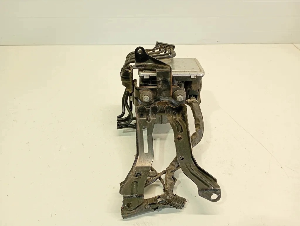 ABS Pump Subaru Impreza Hatchback 27536FL01B image 6