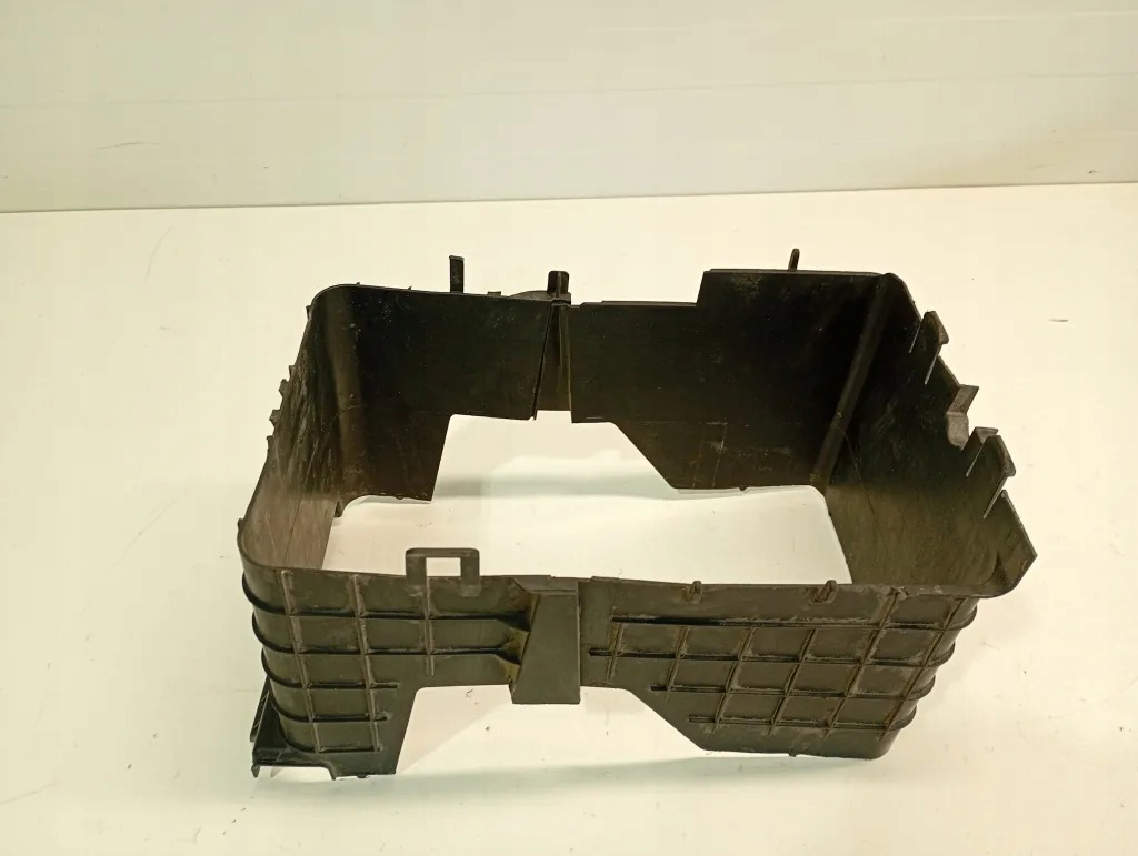 Support batterie VW Passat B6 1K0915336B image 2