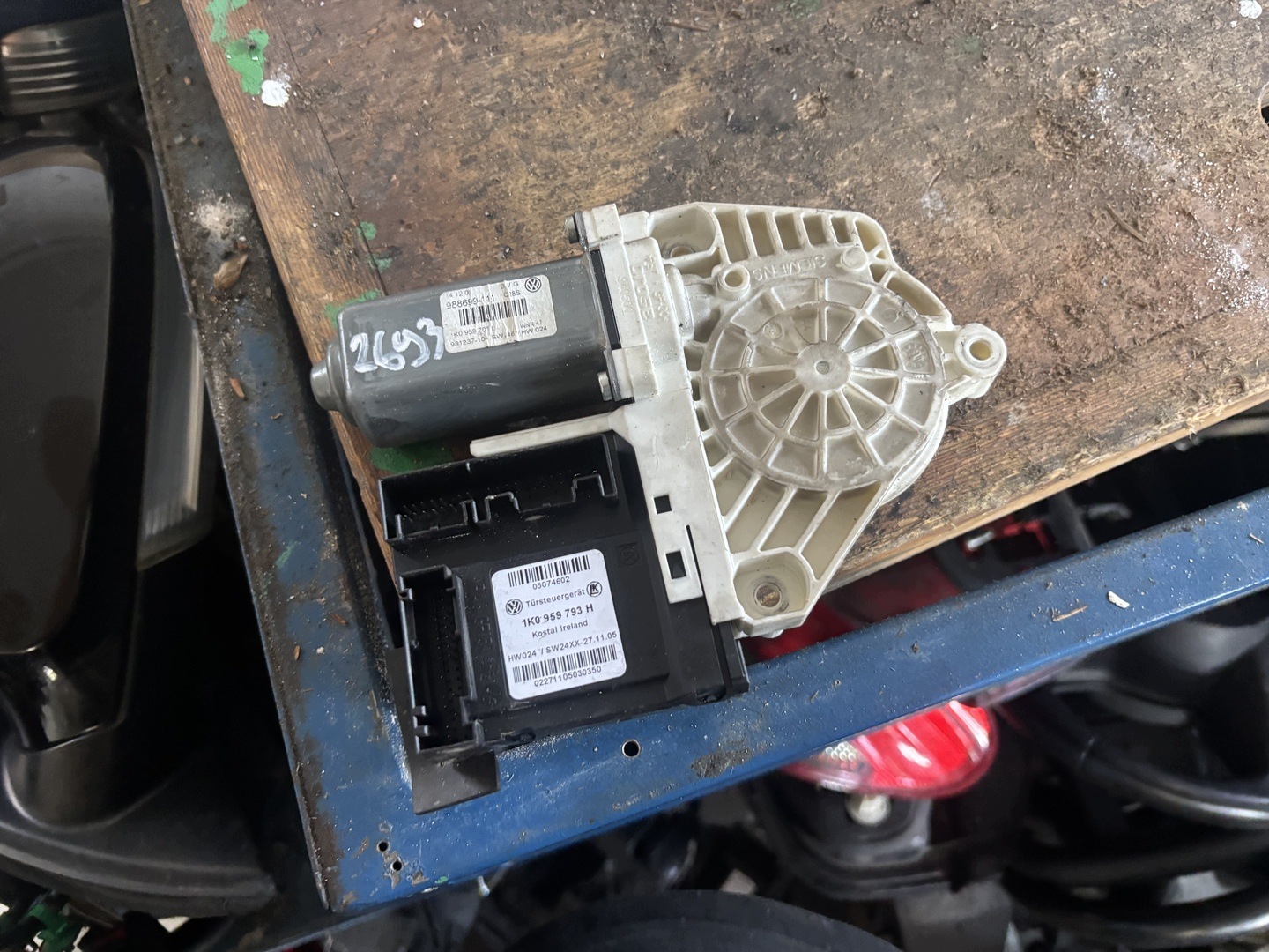 Módulo Elevador de Vidro Dianteiro Esquerdo VW Golf Jetta Passat image 2