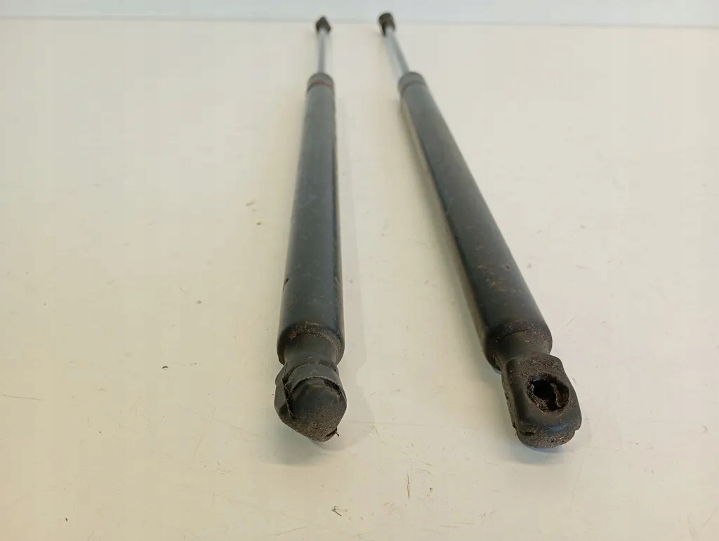 Vasen takaluukun nostin FORD S-MAX 6M21R406A10BA