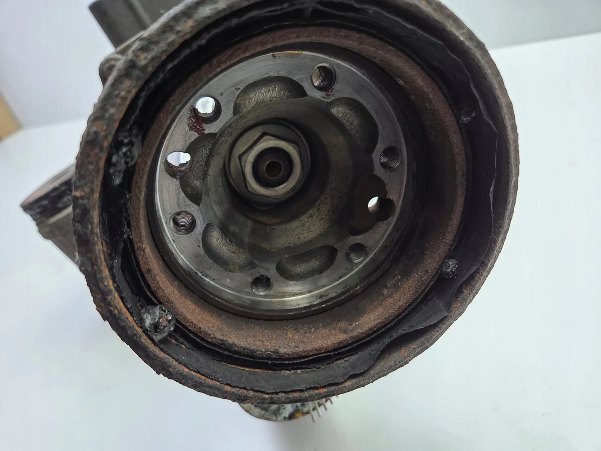 Volvo XC90 II Bakre Differential 31492601 image 10