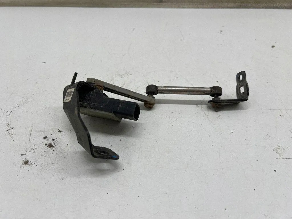 Sensor Nível Farol Xenon Kia EV6 2023 Traseiro 92191C1500 image 4
