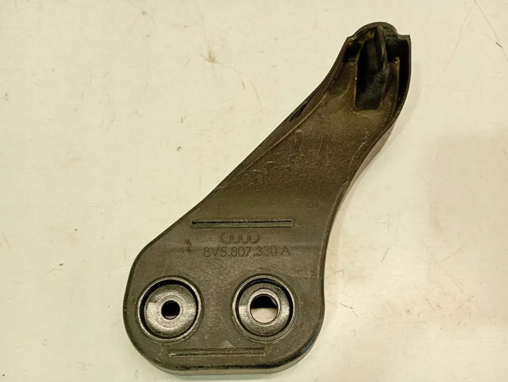 Audi RS3 Rear Right Bumper Impact Bar Bracket 8V5807330A