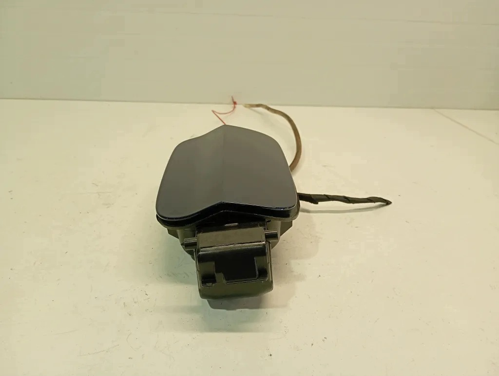 Trappe à carburant Audi A3 8V 2017 2.0L image 5