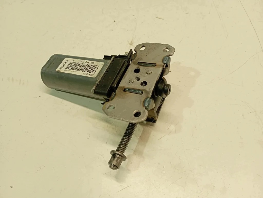 Stolmotor fram vänster AUDI A3 8V 988582106 2017 image 5