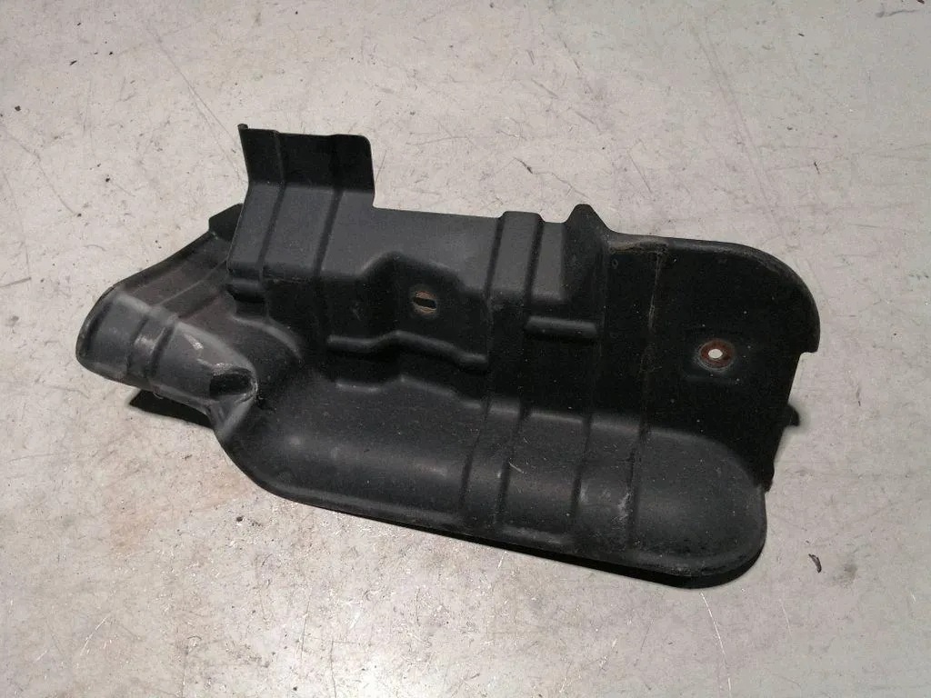 Alustan suojus NISSAN PATHFINDER IV (R52) 172853JA0B
