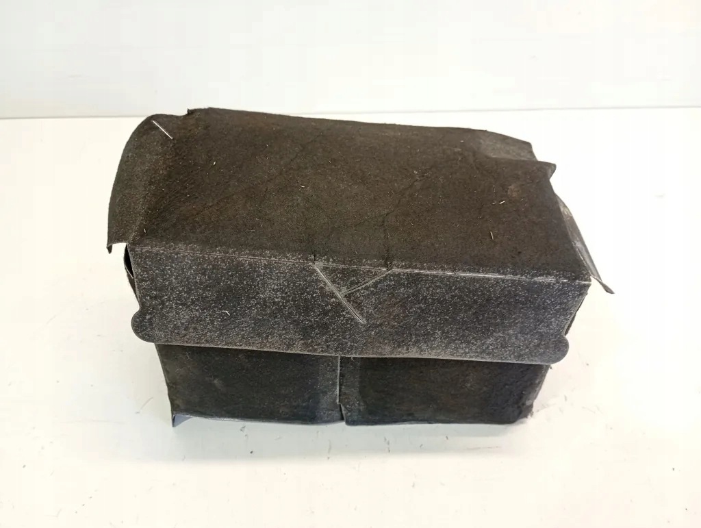 Audi A3 S3 8V 5N0915411D Support batterie image 3