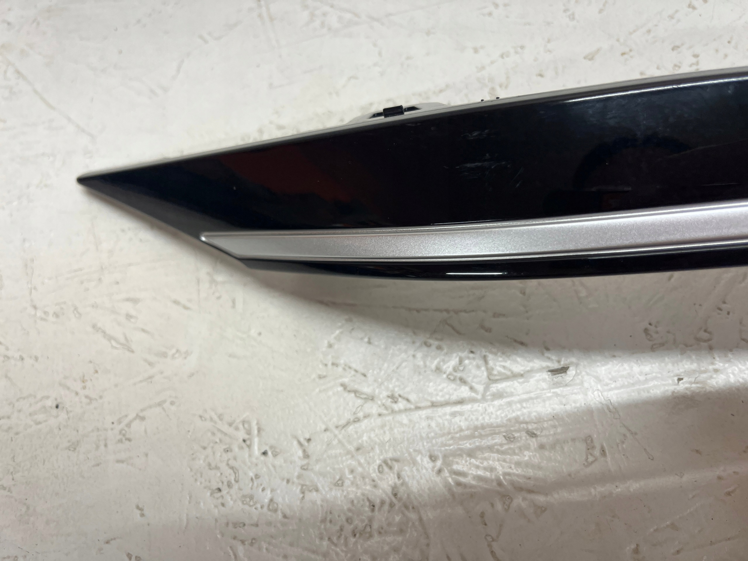 MG HS Front Bumper Trim 11407729 Used OEM