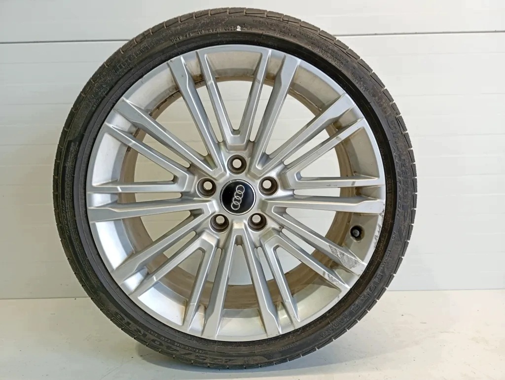 Audi A3 8V Wheel Set 8V0601025EA 2017 OEM image 7