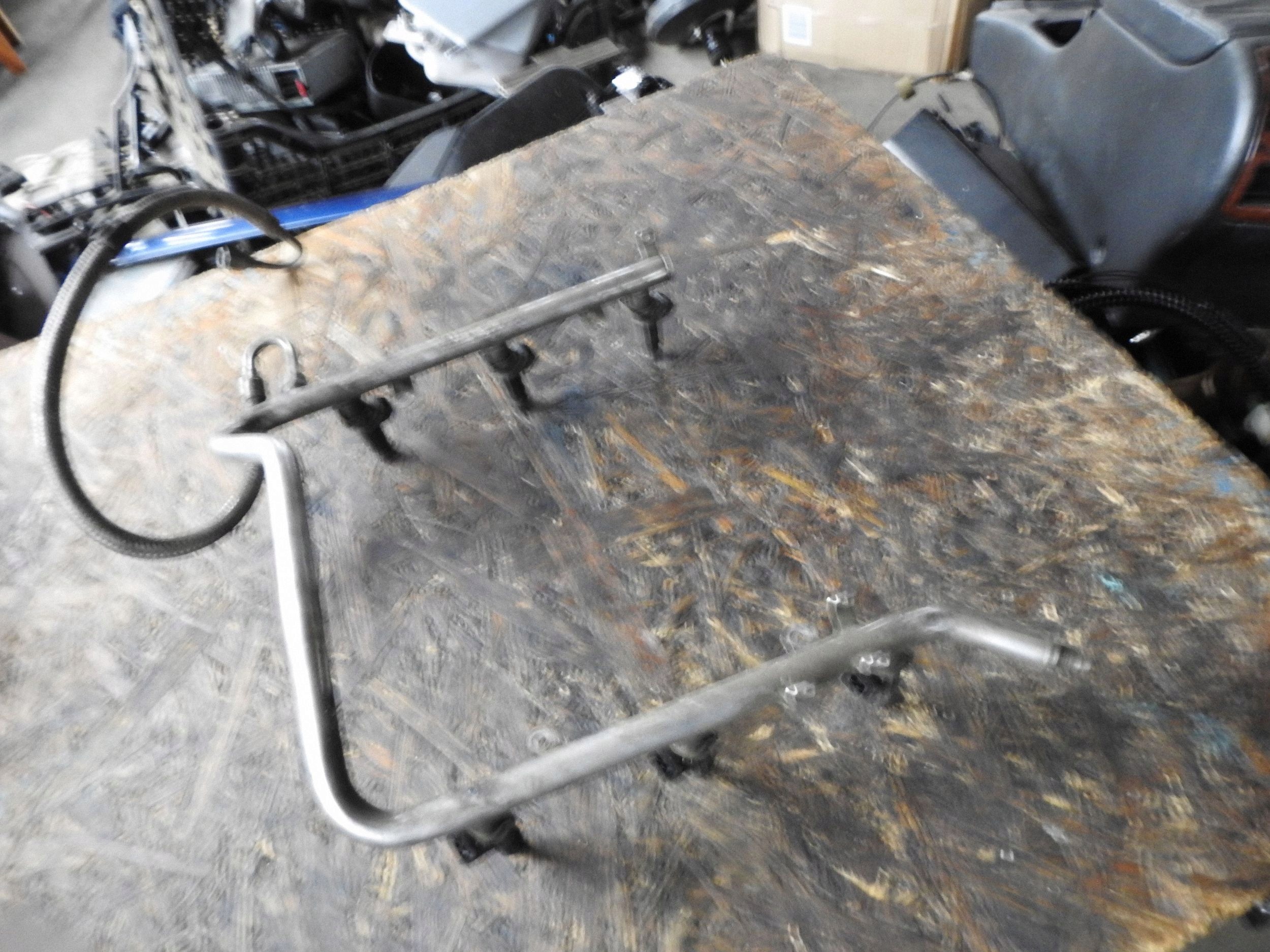 Rampe d'injection Mercedes ML W163 2002 A1120700095 image 3