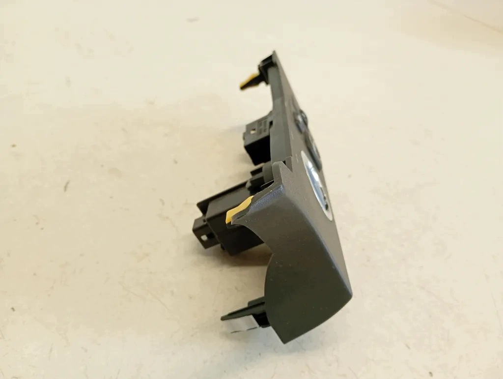 Start/Stop-painike Toyota Yaris (_P13_) 554460D070