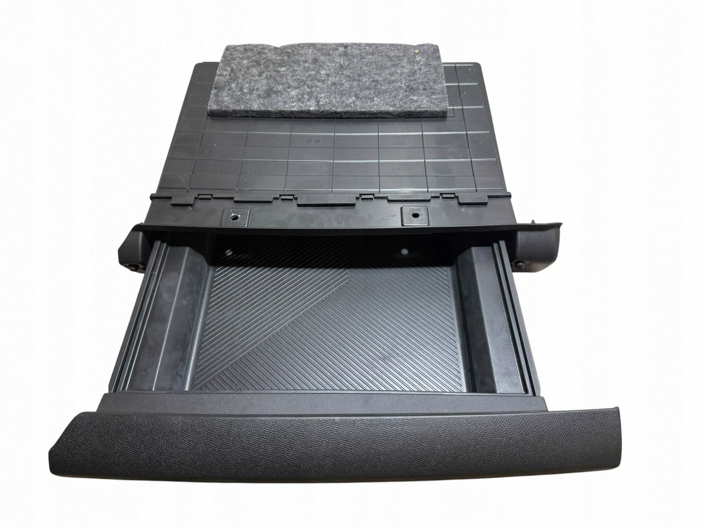 Compartimento do Painel Citroen C4 III 2020- image 7