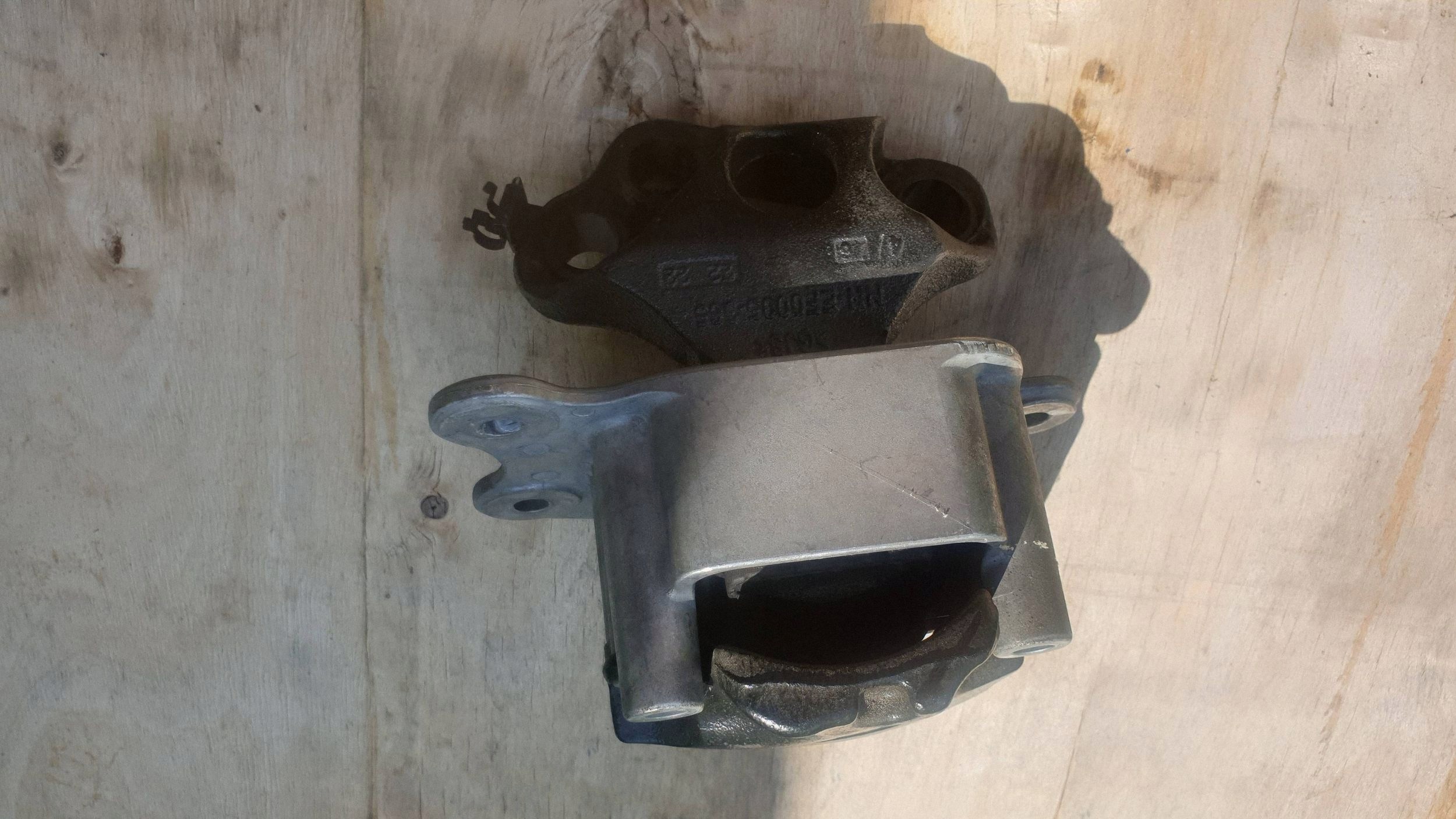 Support Boîte de Vitesses Land Rover Evoque K8D2-7M121-BA image 2