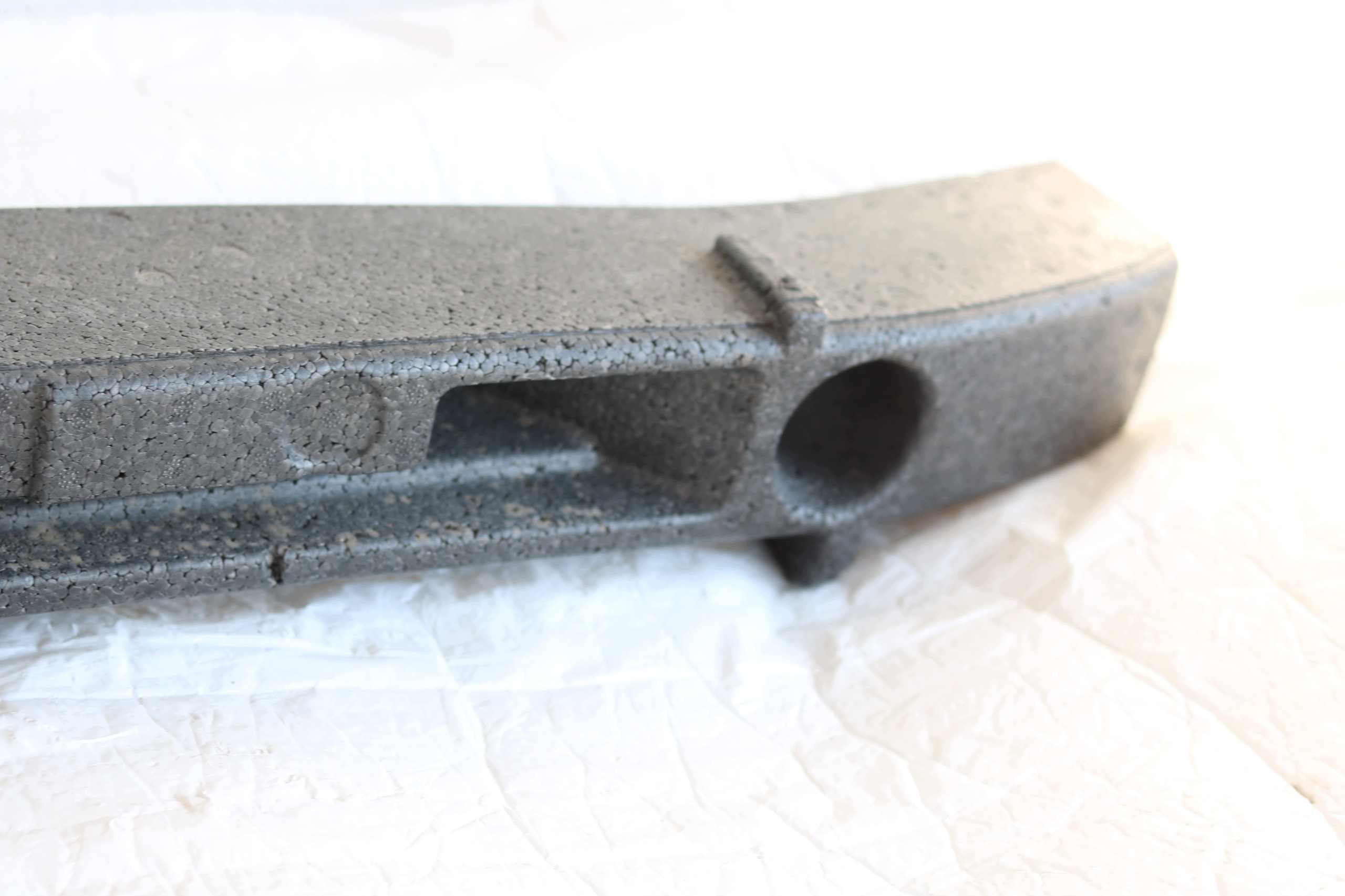 Absorbeur pare-chocs avant VW Golf VII 5G0807248F image 5