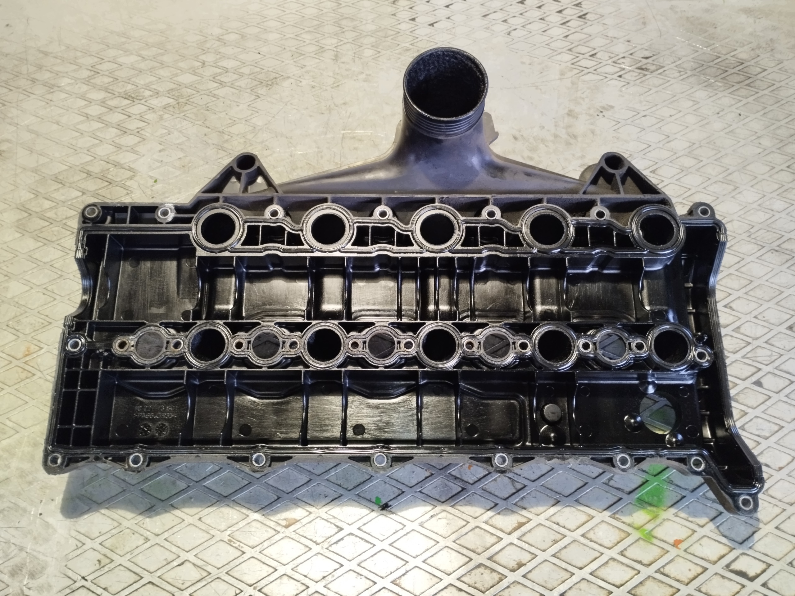 Volvo V40 2.0 Ventilabdeckung 31338169
