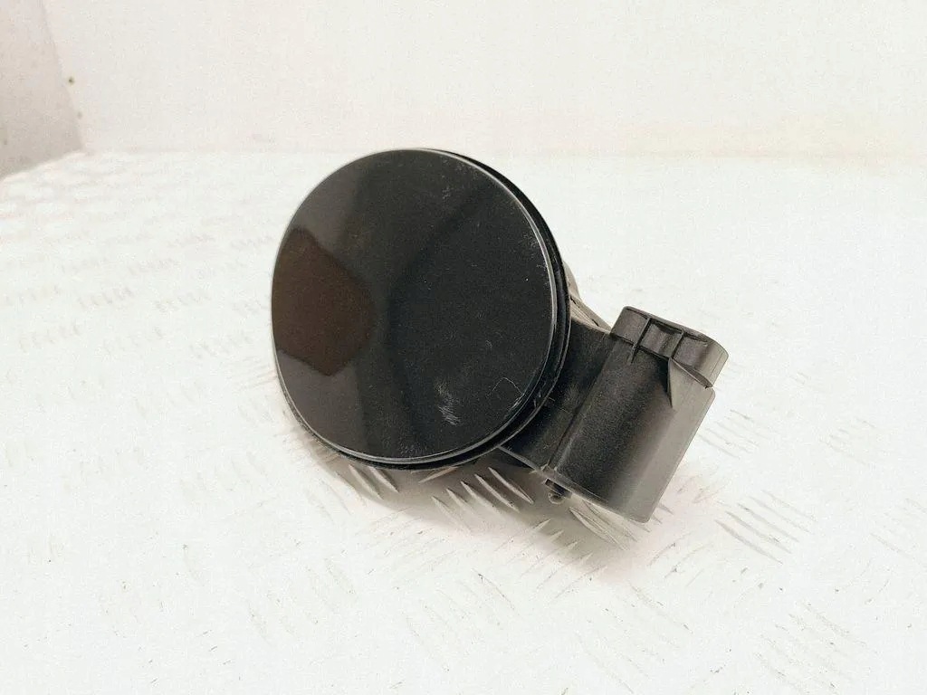 Polttoainetankin luukku MERCEDES-BENZ M (W164) A1645841617