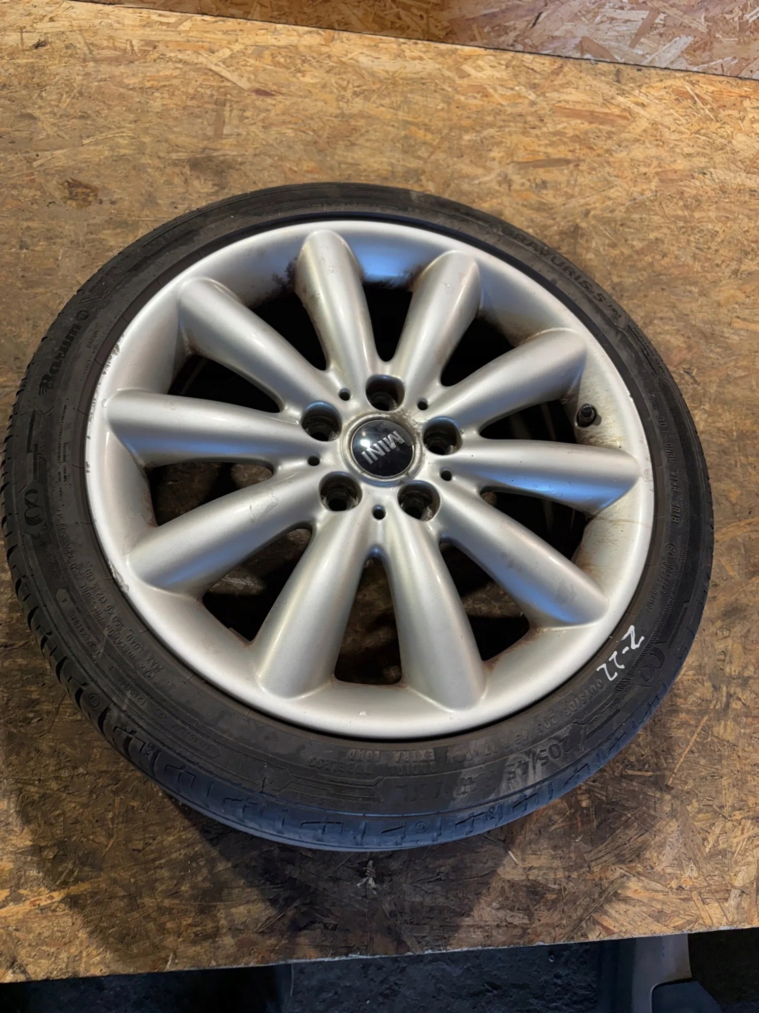 Roue de secours MINI Cooper F56 6855108 2.0D 125kW 2017 image 2