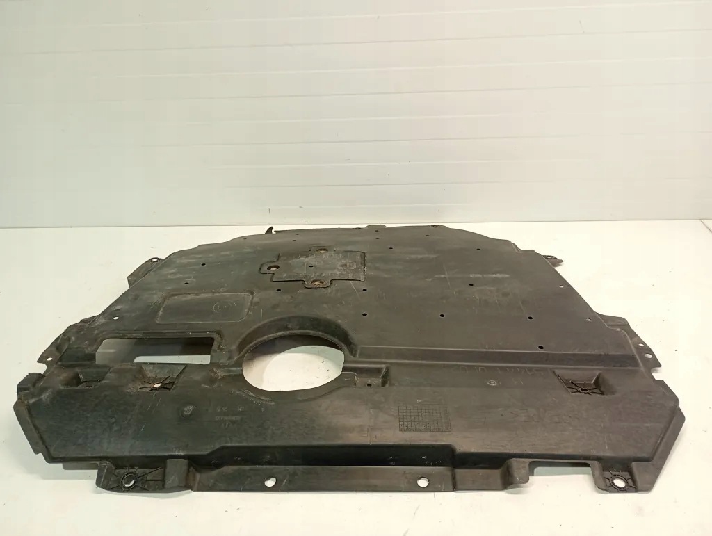 Capa do Motor Toyota Avensis T22 2.0D 514410F021 Usada image 3