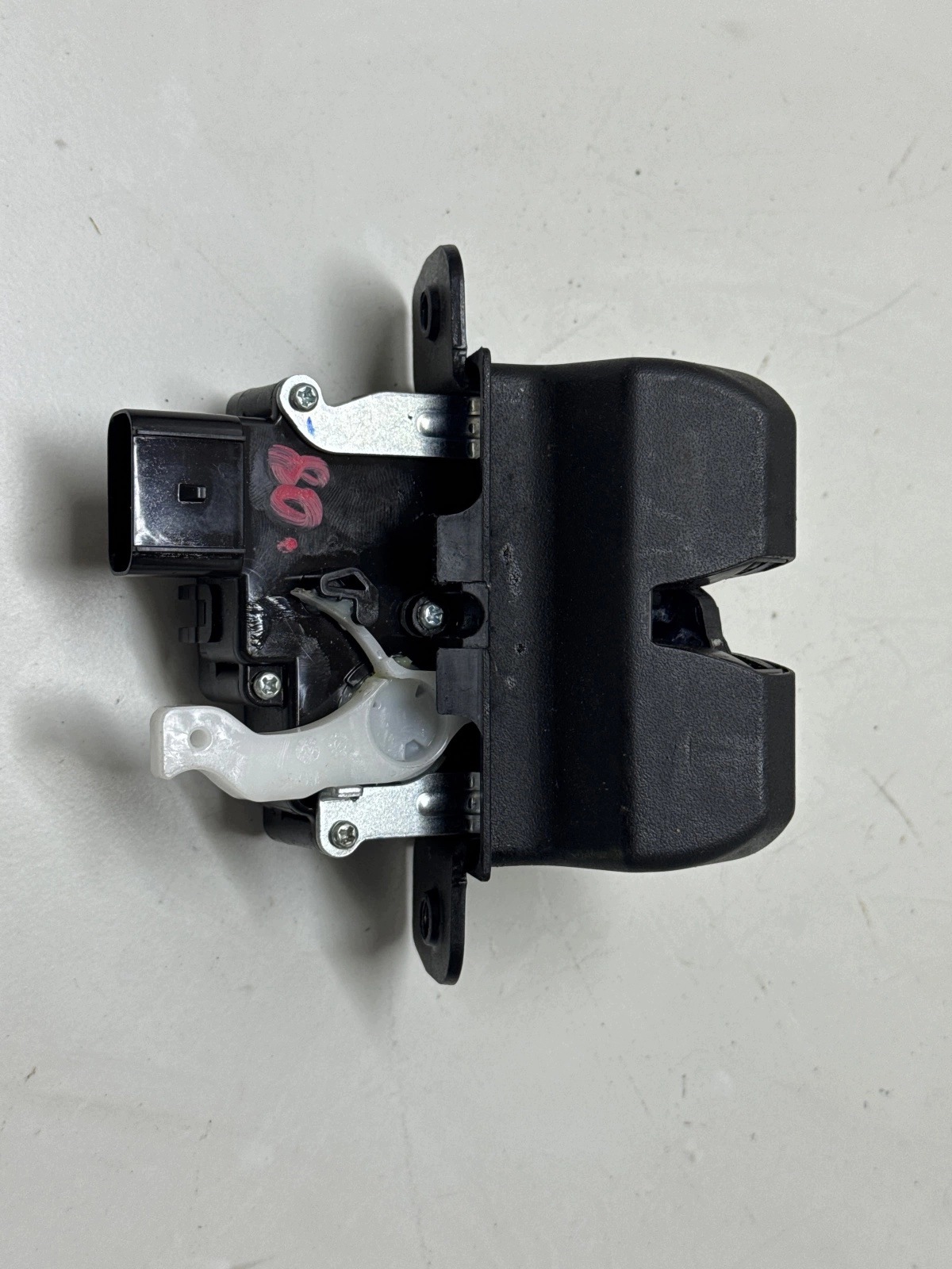 Kofferraumdeckelschloss Hyundai Tucson TL 15-20 OEM 6177426_AGRIB image 3