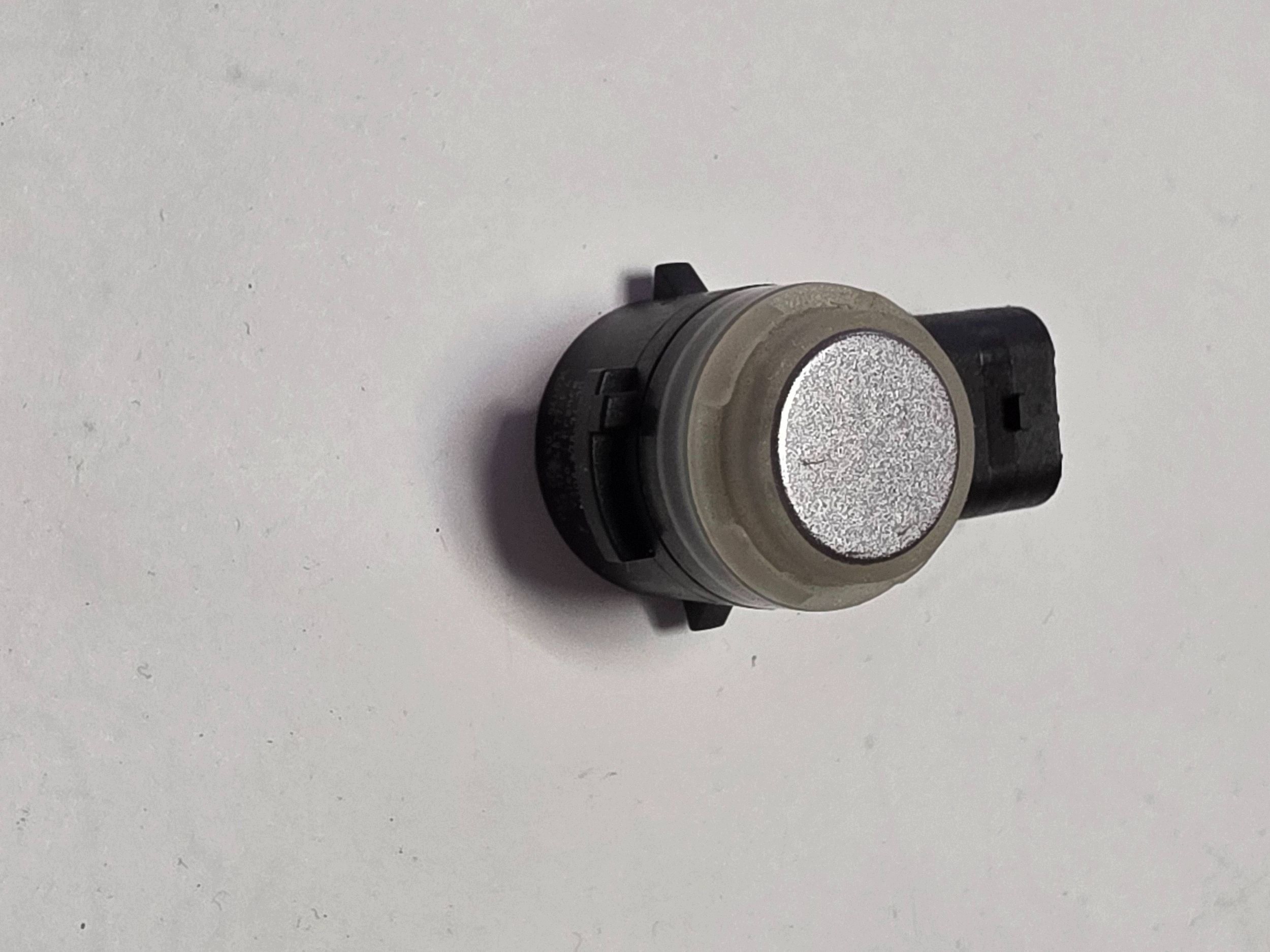 Citroen DS7 C4 III 208 II 508 II Corsa F PDC Sensor Silber image 4