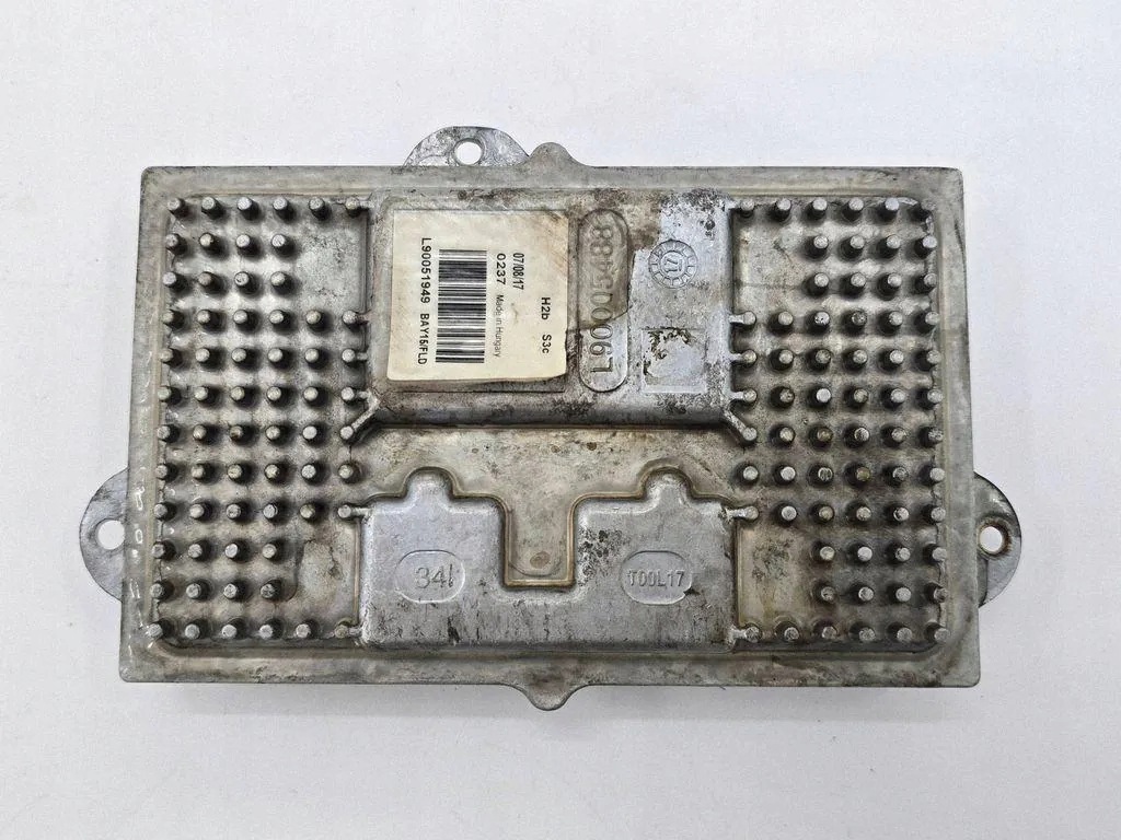 Module LED Cadillac Escalade L90051949 2019 image 2