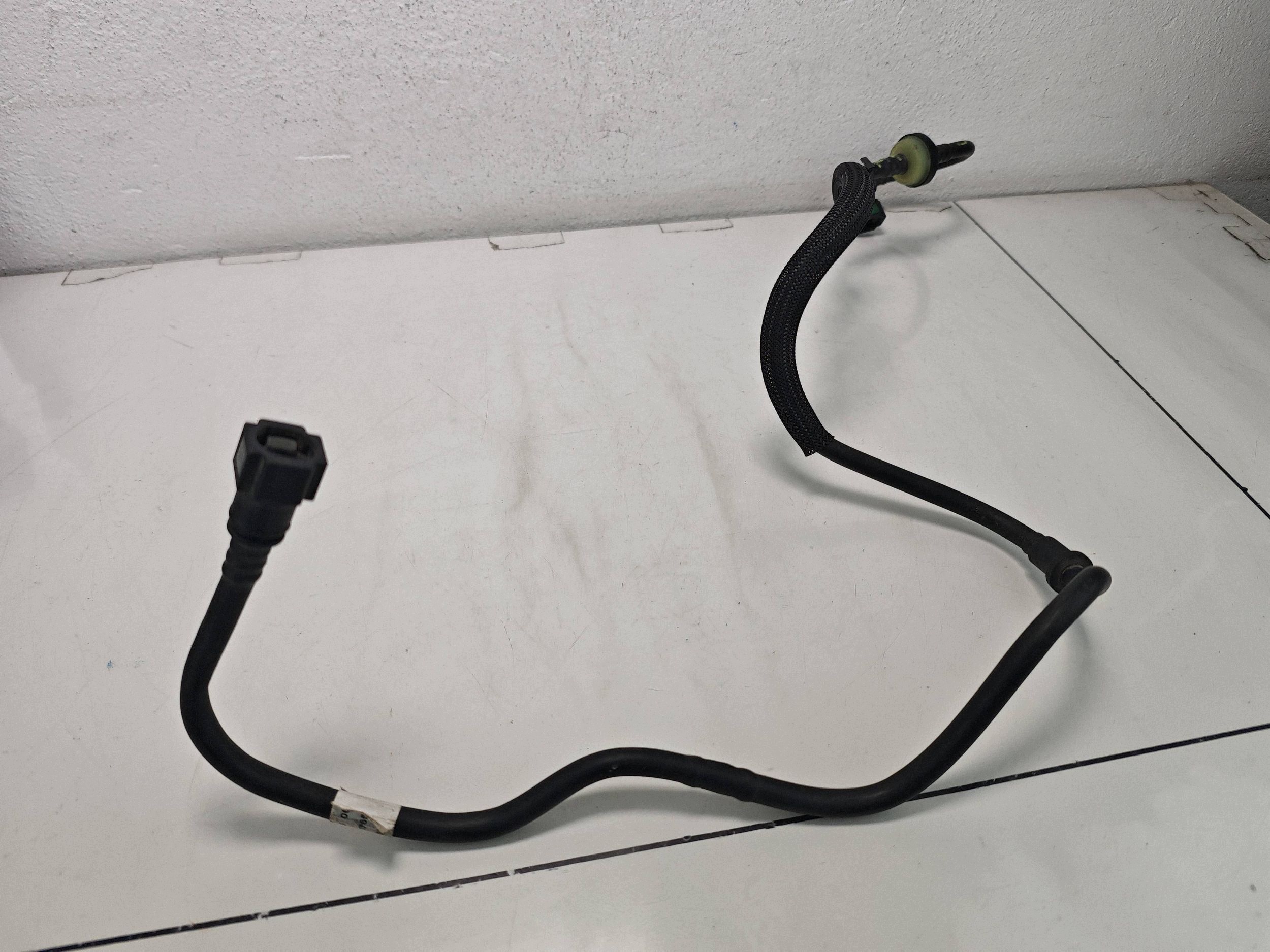Peugeot 508 II 1.6 THP Kraftstoffleitung 9814375380 image 8