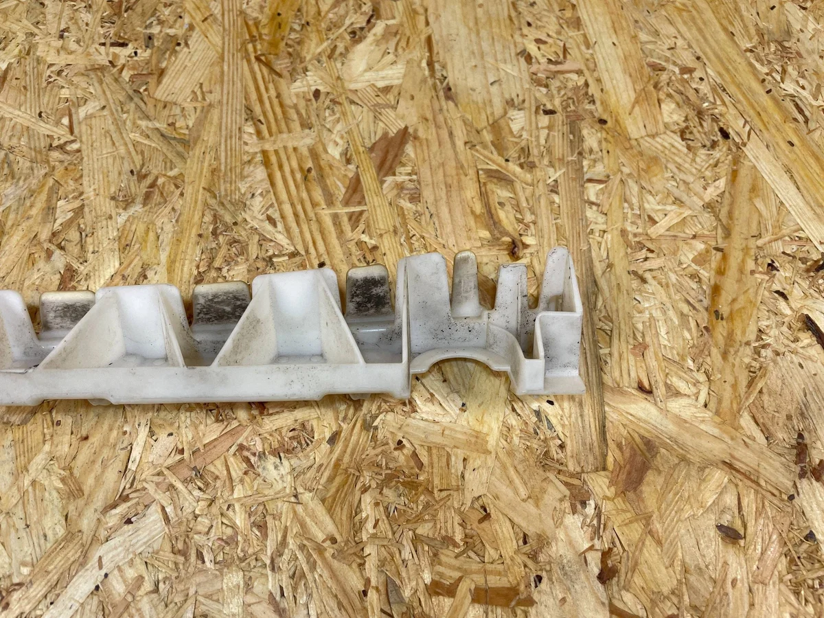 Halter Kotflügel Schweller vorne rechts Mercedes W207 A2076980127 thumbnail 9