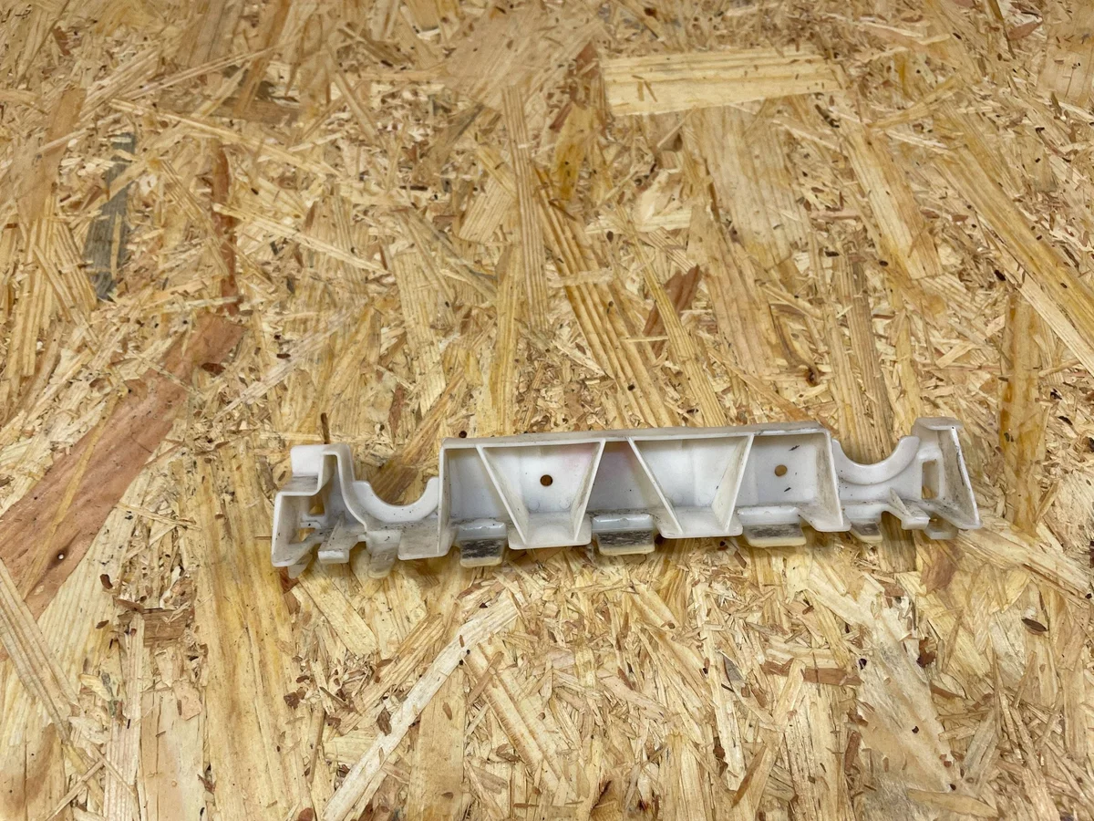 Halter Kotflügel Schweller vorne rechts Mercedes W207 A2076980127 thumbnail 10