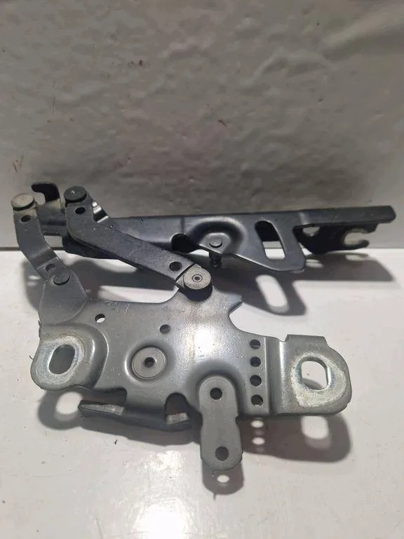Vänster motorhuv gångjärn BMW 3 F30/F80 238192430001