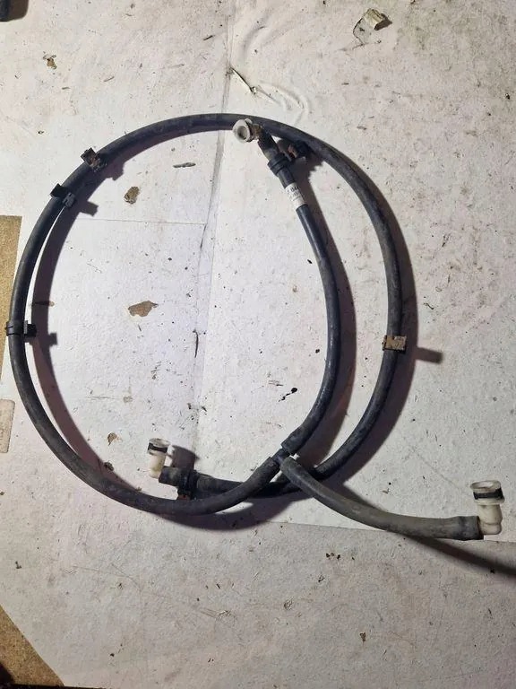 Manguera lavafaros BMW 3 E90 711784410 usado image 2