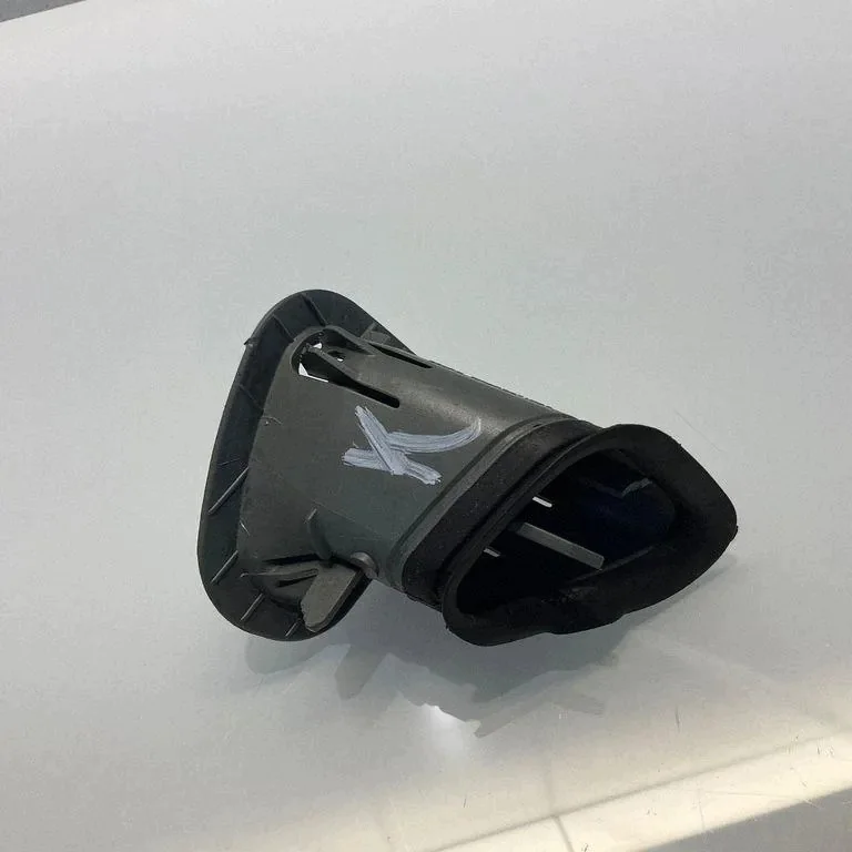 MERCEDES-BENZ M (W164) Lüftungsgitter hinten image 3