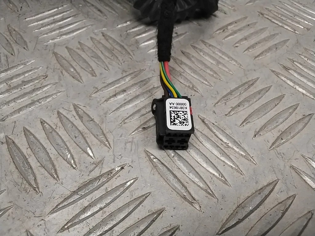 Atuador de Porta-malas Esquerdo Polestar 2 2022 image 4