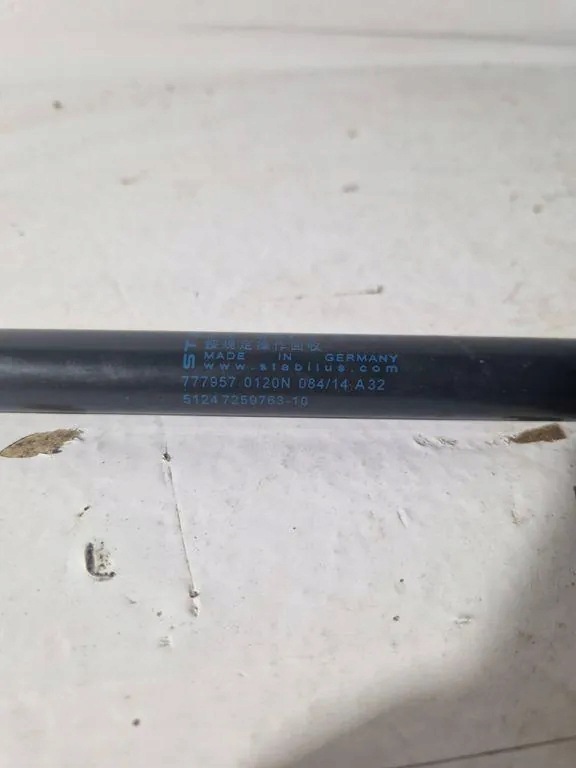 BMW 3er F30/F80 Kofferraumdeckel-Links 7779570120N image 3