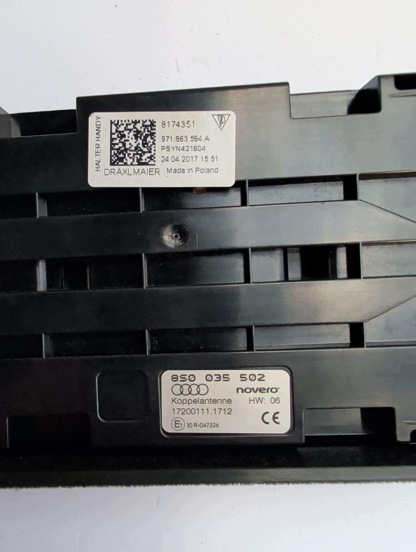Chargeur à induction Porsche Panamera 971 image 3