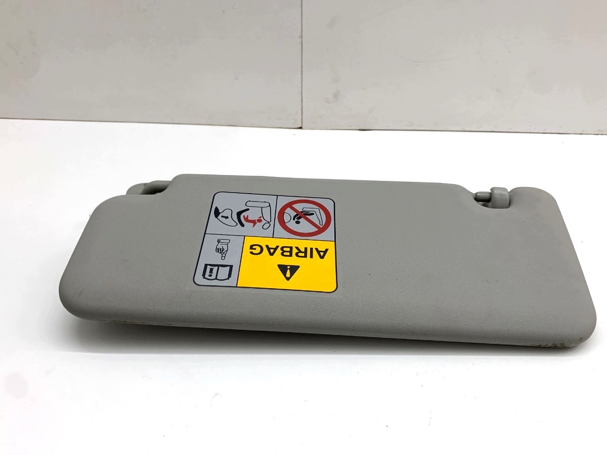 Protector solar derecho Suzuki Vitara OEM LORK-1106-110038 image 3