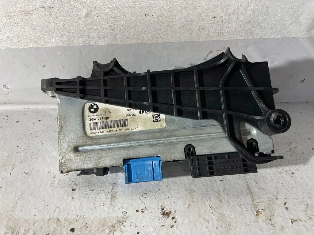 BMW 5 Touring F11 Comfort Module 535218804 2011 image 2