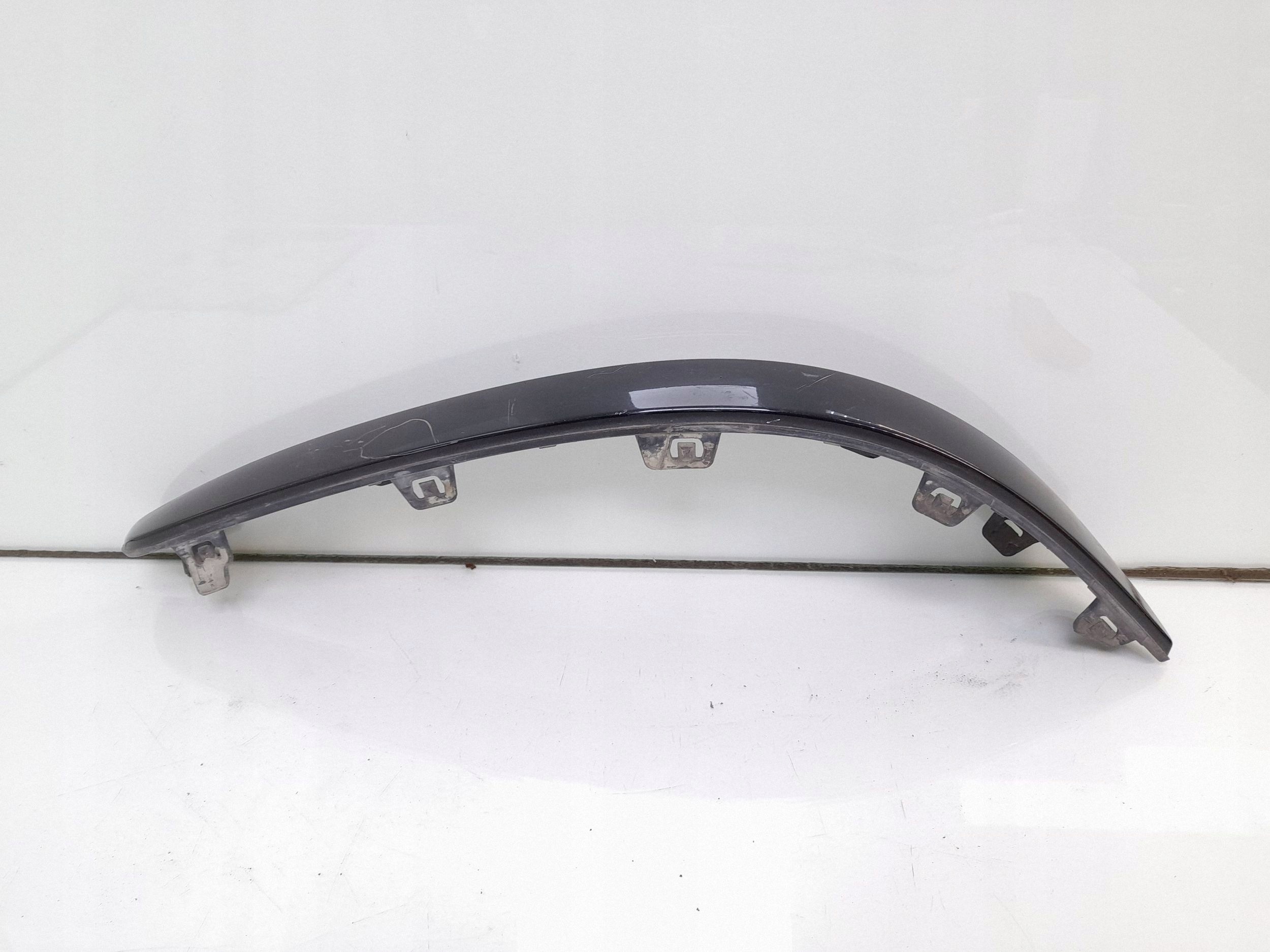 Opel Astra H Moldura Parachoque Traseiro Esquerdo image 5