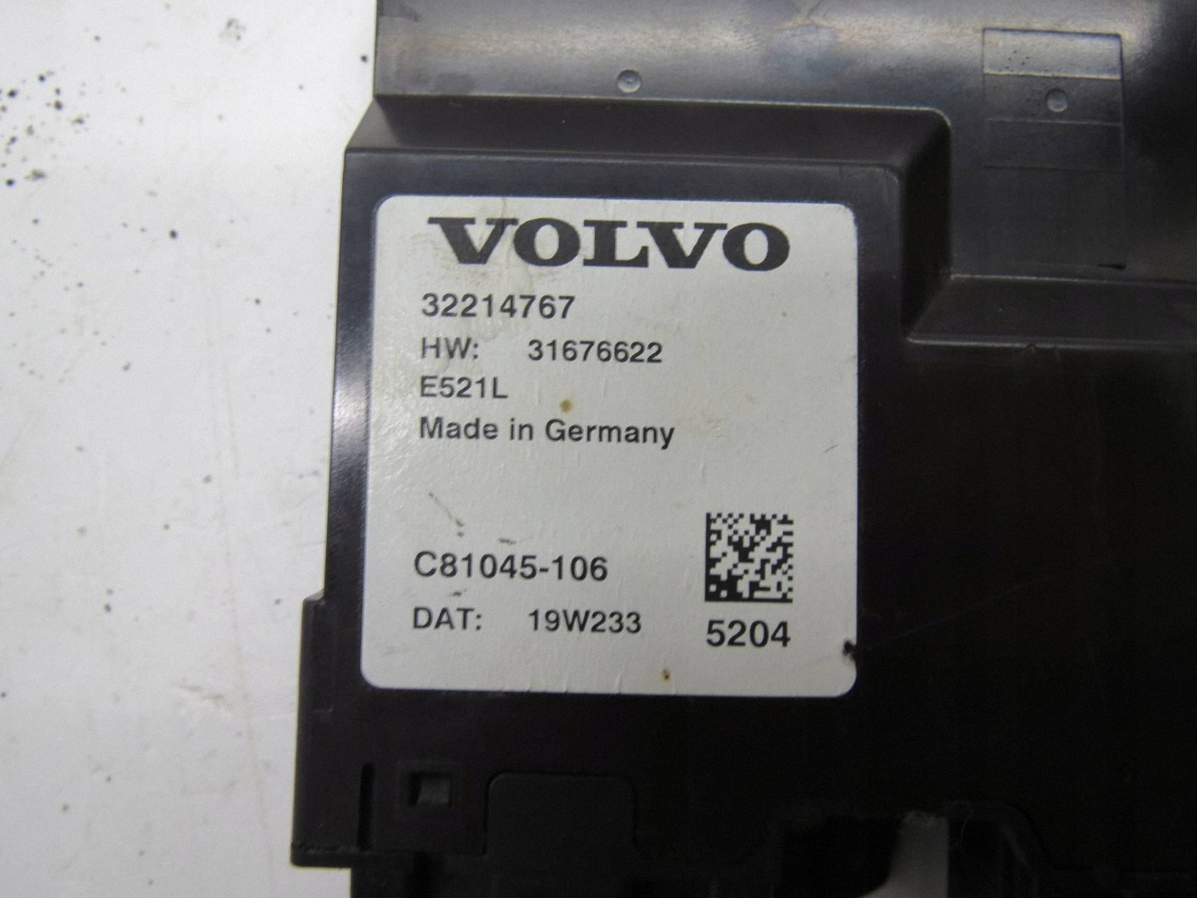 Volvo S90 V90 Module Hayon 32214767 image 4