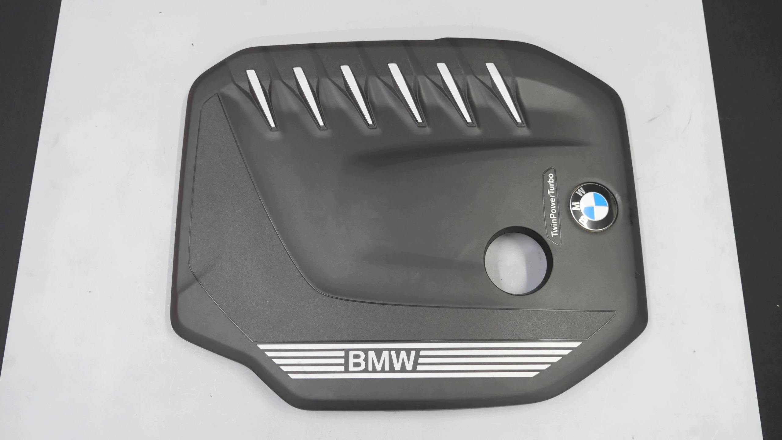 Cubierta Motor BMW G21 G26 G31 8595440 image 4