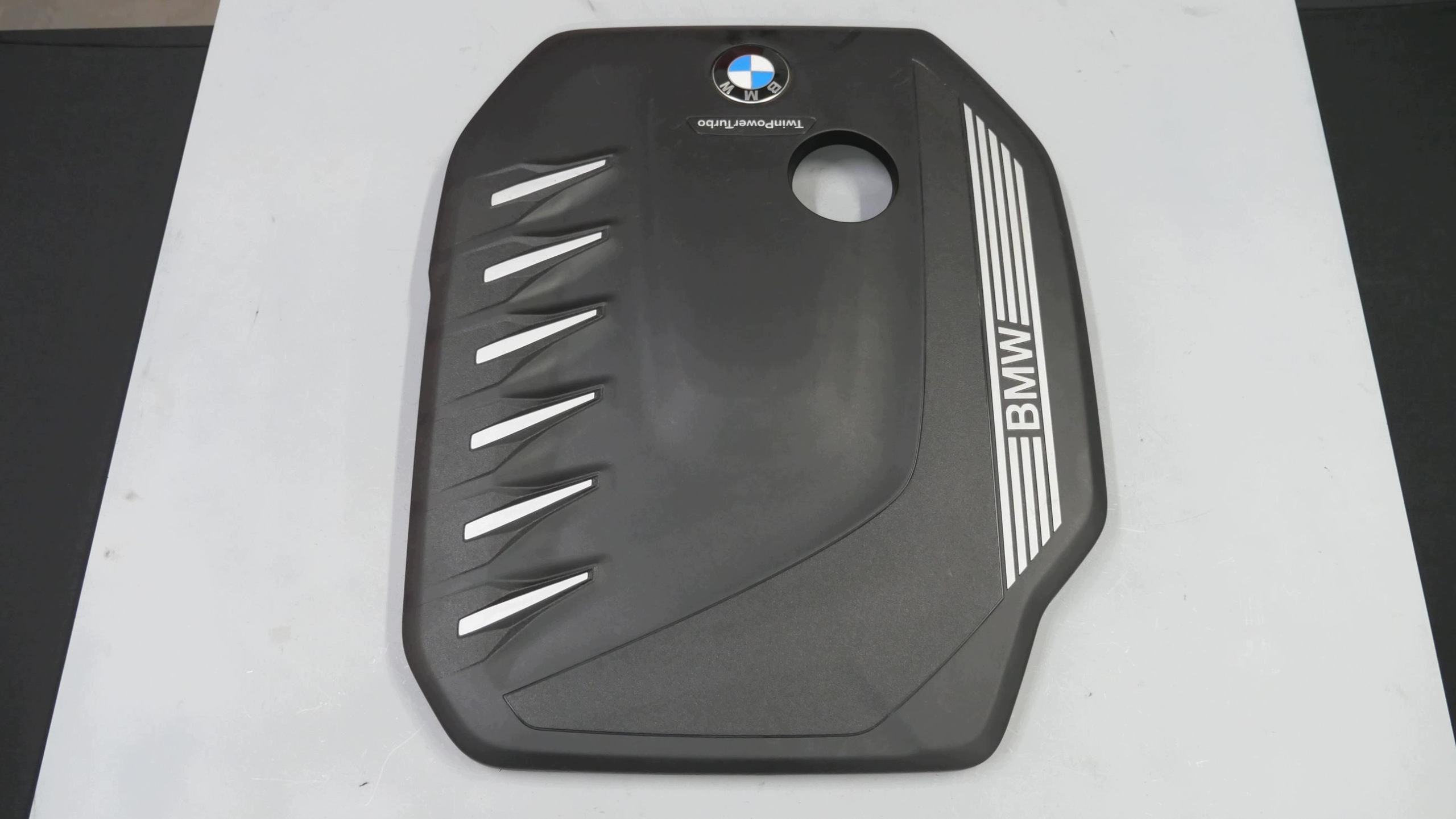 Cubierta Motor BMW G21 G26 G31 8595440 image 5