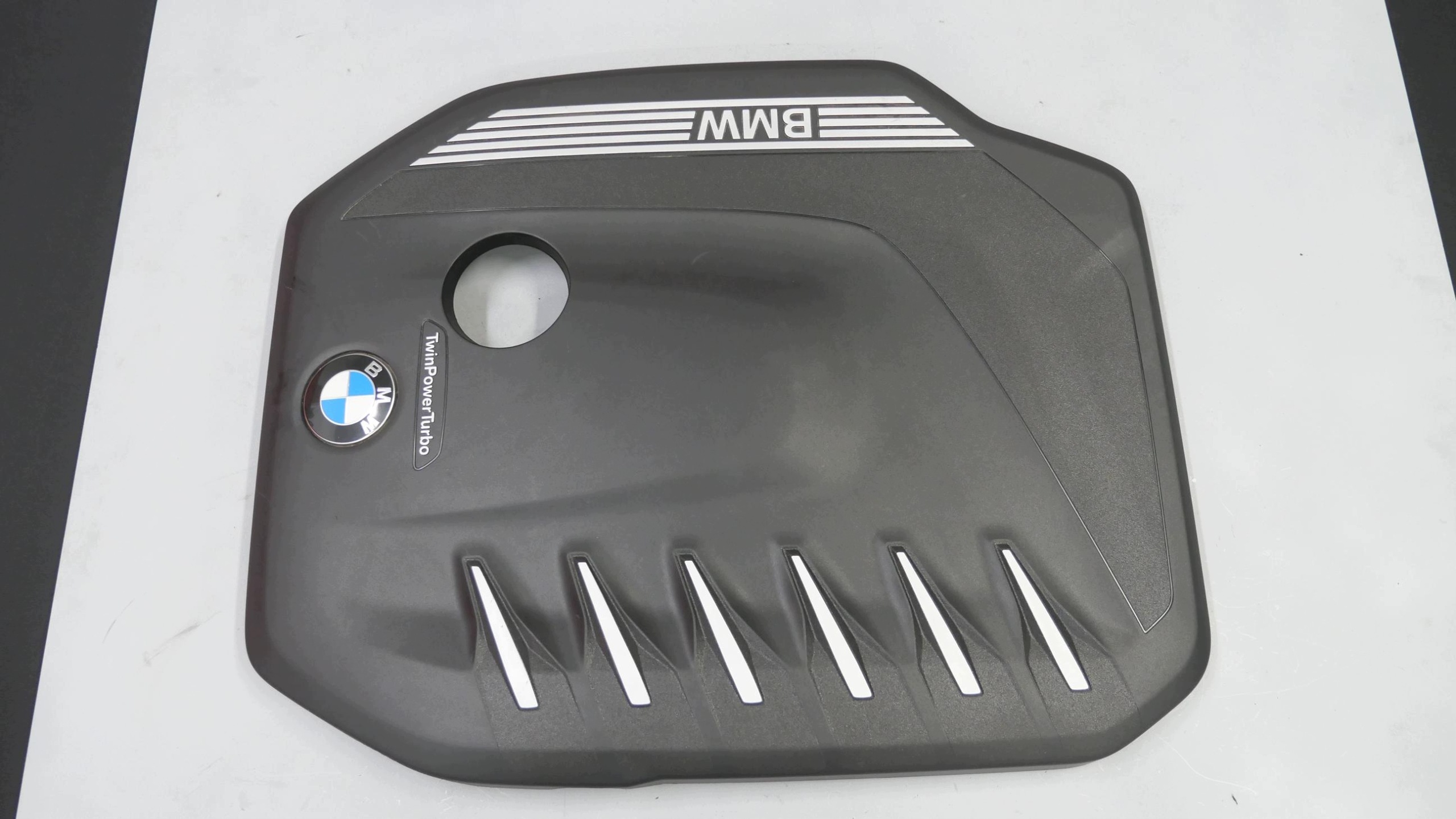 Cubierta Motor BMW G21 G26 G31 8595440 image 6