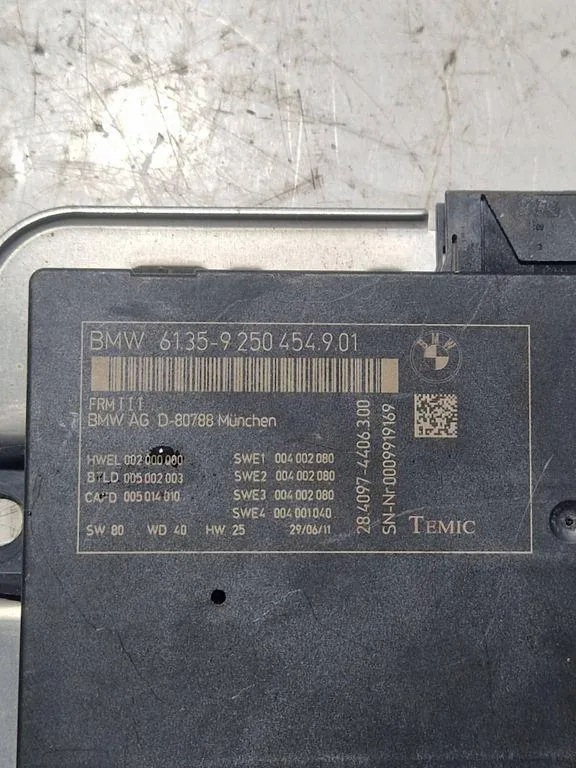 Module de feux LCM BMW 5 F10 F11 005002003 image 3