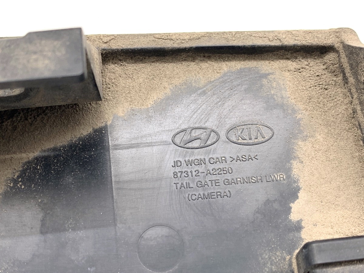 Bandeau hayon Kia Ceed SW 87312-A2250 image 5