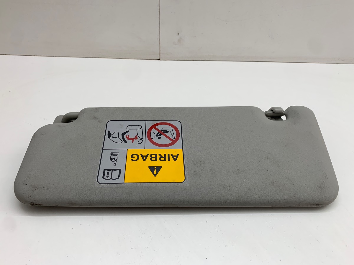 Protector solar derecho Suzuki Vitara OEM LORK-1106-140420 image 3