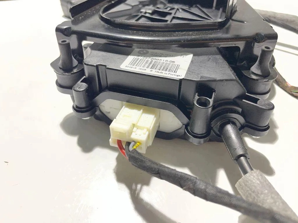 Kofferraum-Schließmechanismus BMW 3er F30 F80 C08173101 image 3