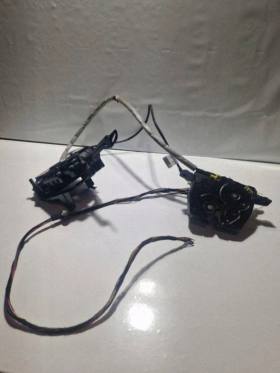 BMW F30 Touring Takaluukun Lukko 51247269543-02